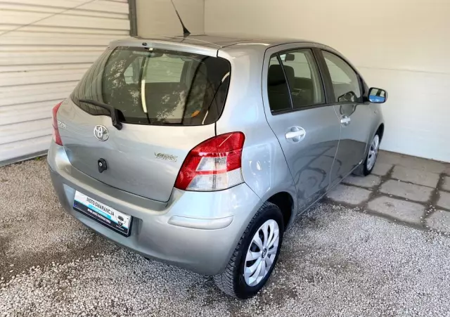 TOYOTA Yaris 1.33 Sol