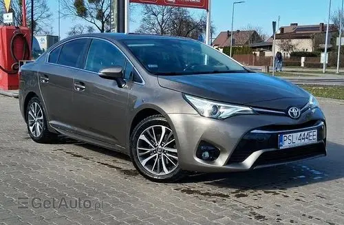 TOYOTA Avensis 