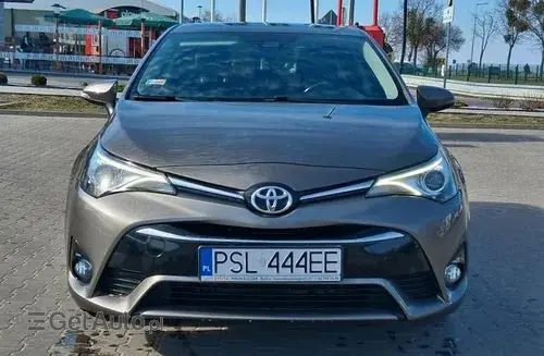 TOYOTA Avensis 