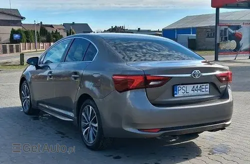 TOYOTA Avensis 