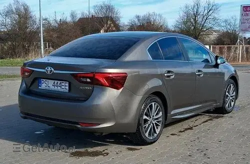 TOYOTA Avensis 