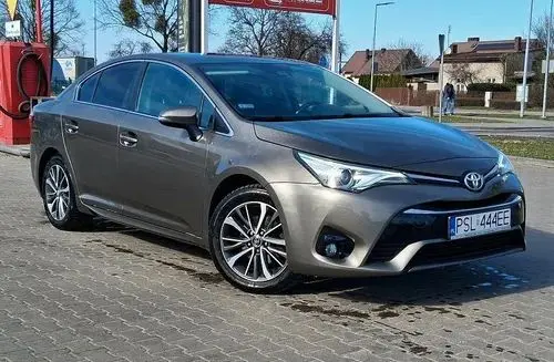 TOYOTA Avensis 