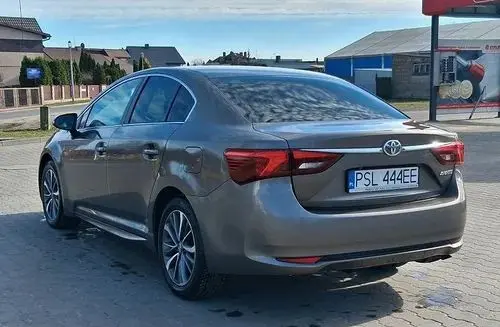 TOYOTA Avensis 