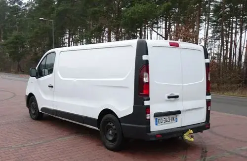 RENAULT Trafic 