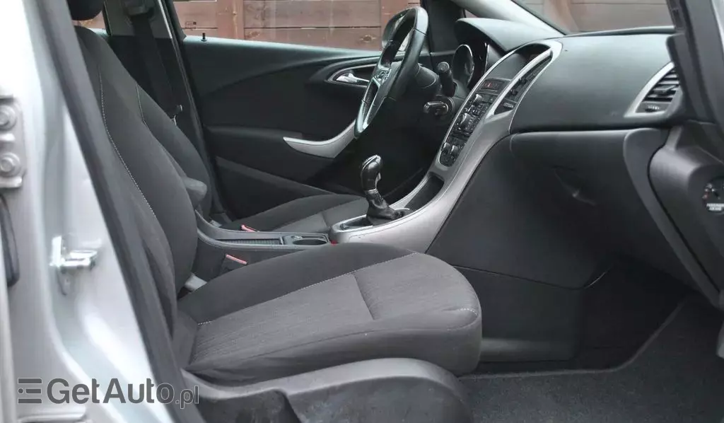 OPEL Astra 1.7 CDTI (110 KM)