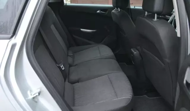 OPEL Astra 1.7 CDTI (110 KM)