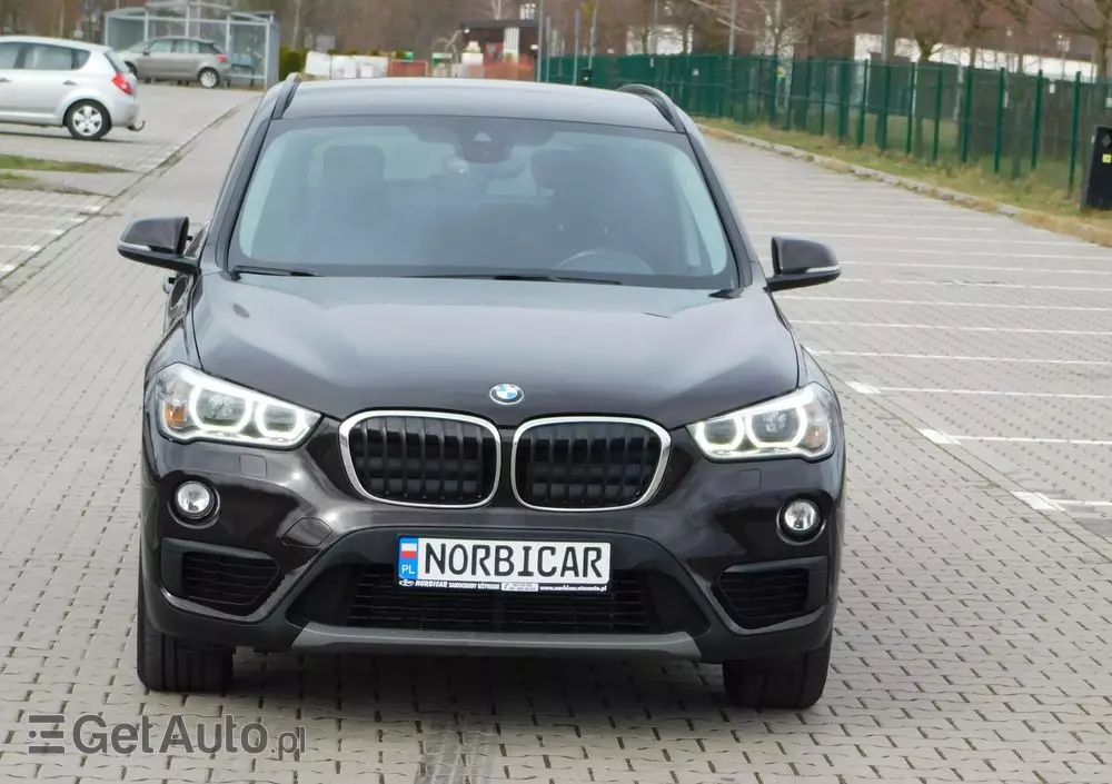 BMW X1 SDrive18d Business Edition