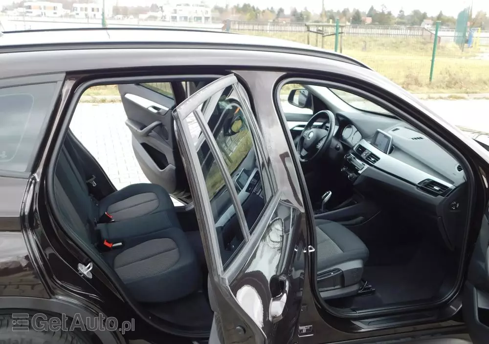 BMW X1 SDrive18d Business Edition