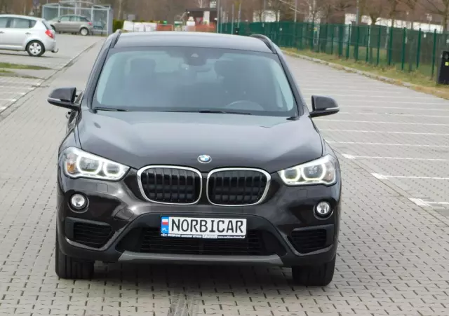 BMW X1 SDrive18d Business Edition