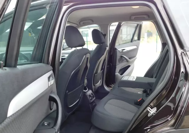 BMW X1 SDrive18d Business Edition