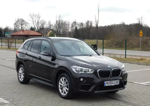 BMW X1 SDrive18d Business Edition