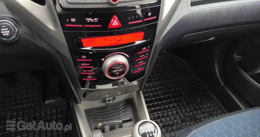 SSANGYONG/KGM Tivoli 1.6 Sapphire