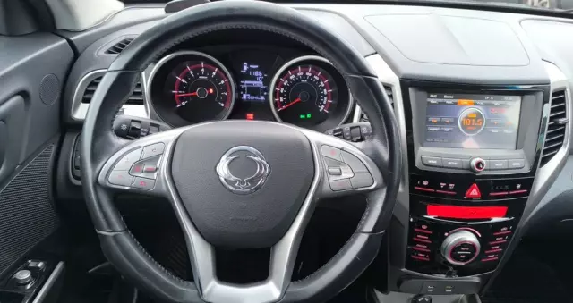 SSANGYONG/KGM Tivoli 1.6 Sapphire