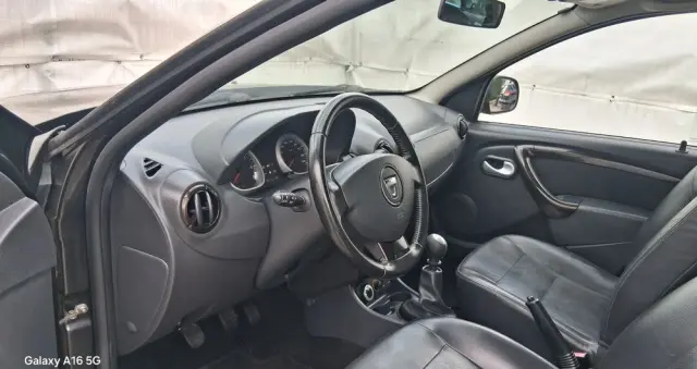 DACIA Duster 1.6 16V 4x4 Prestige