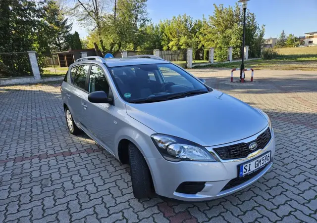 KIA Ceed Cee'd 1.4 M