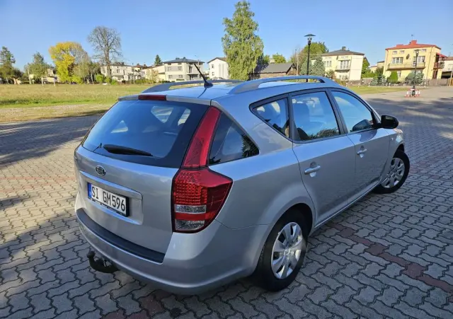 KIA Ceed Cee'd 1.4 M