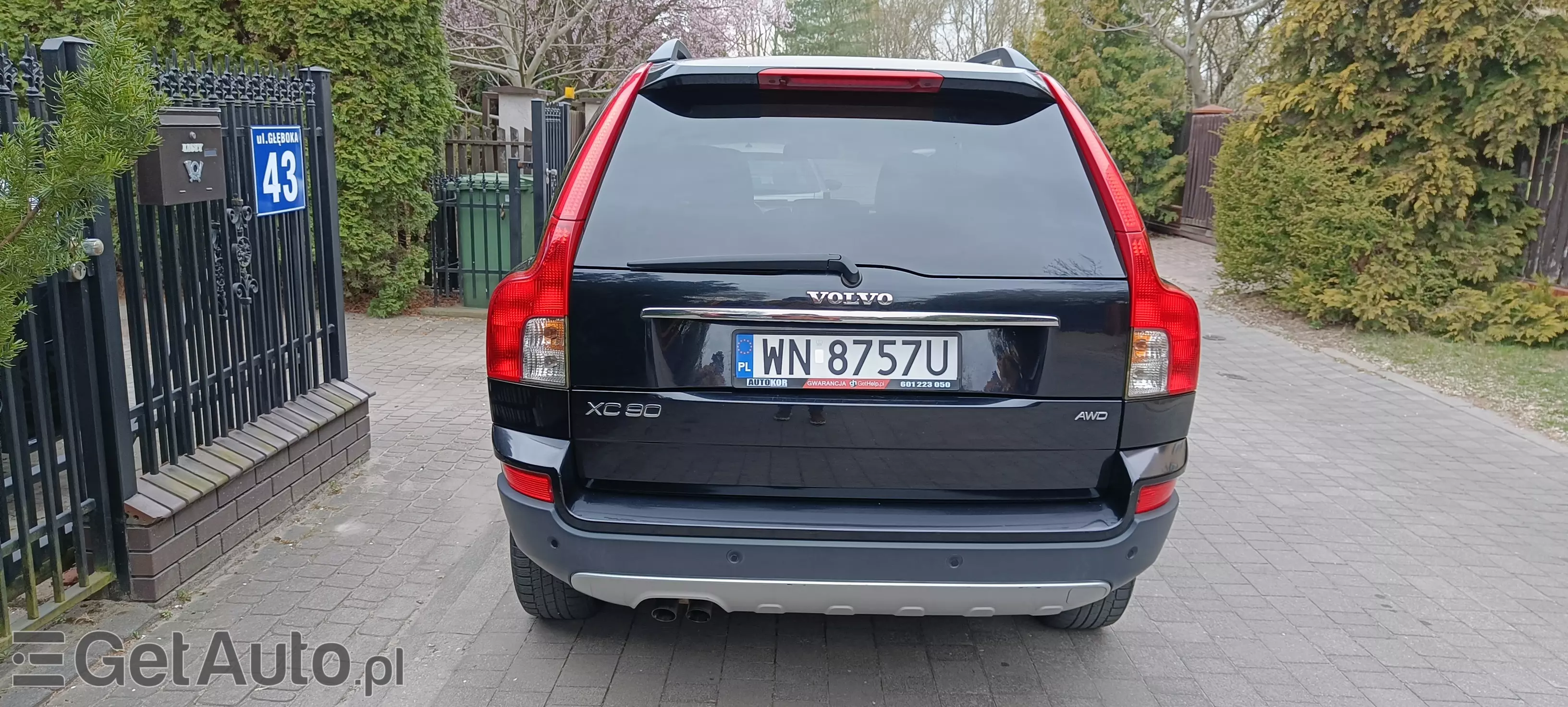 VOLVO XC90 