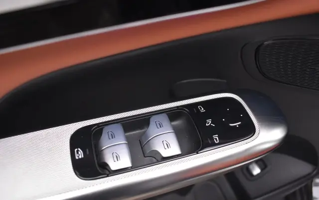 MERCEDES-BENZ GLC 300 de PHEV 4-Matic Avantgarde