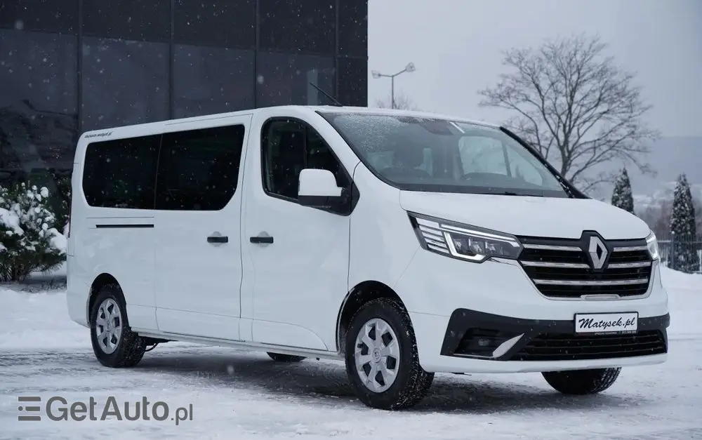 RENAULT TRAFIC III / BUS / 9 MIEJSC  / PIERWSZY WŁAŚCICIEL / POLSKI SALON / 2022 ROK / 