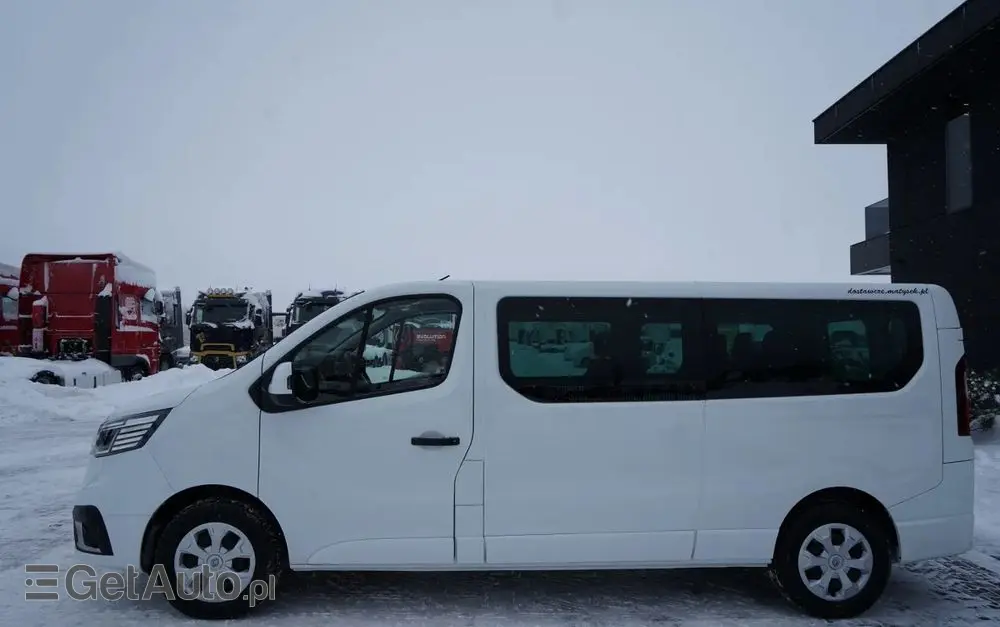 RENAULT TRAFIC III / BUS / 9 MIEJSC  / PIERWSZY WŁAŚCICIEL / POLSKI SALON / 2022 ROK / 