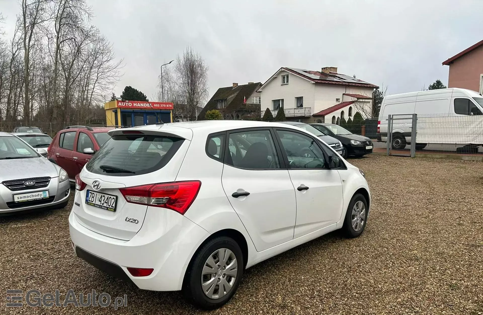 HYUNDAI Ix20 1.4i (90 KM)