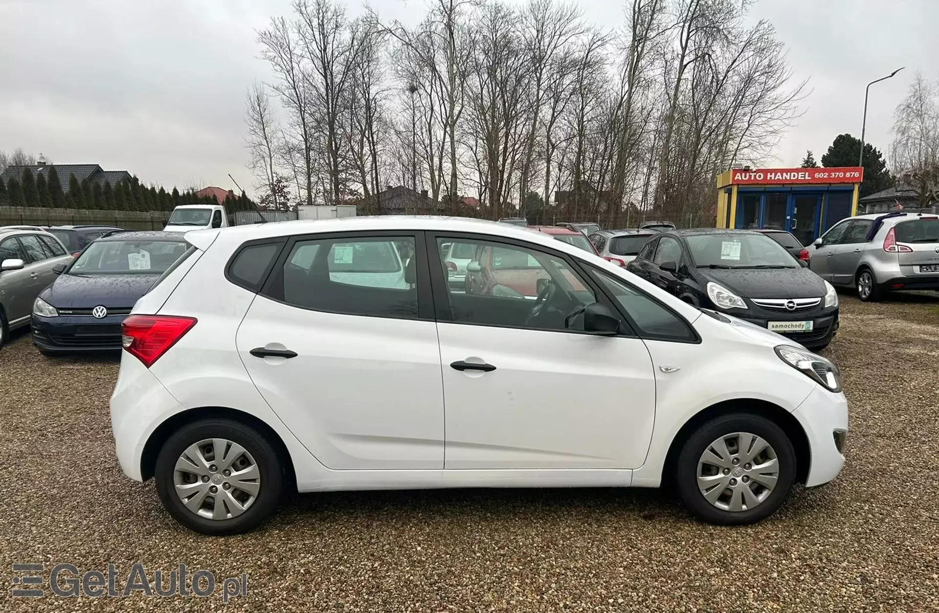 HYUNDAI Ix20 1.4i (90 KM)