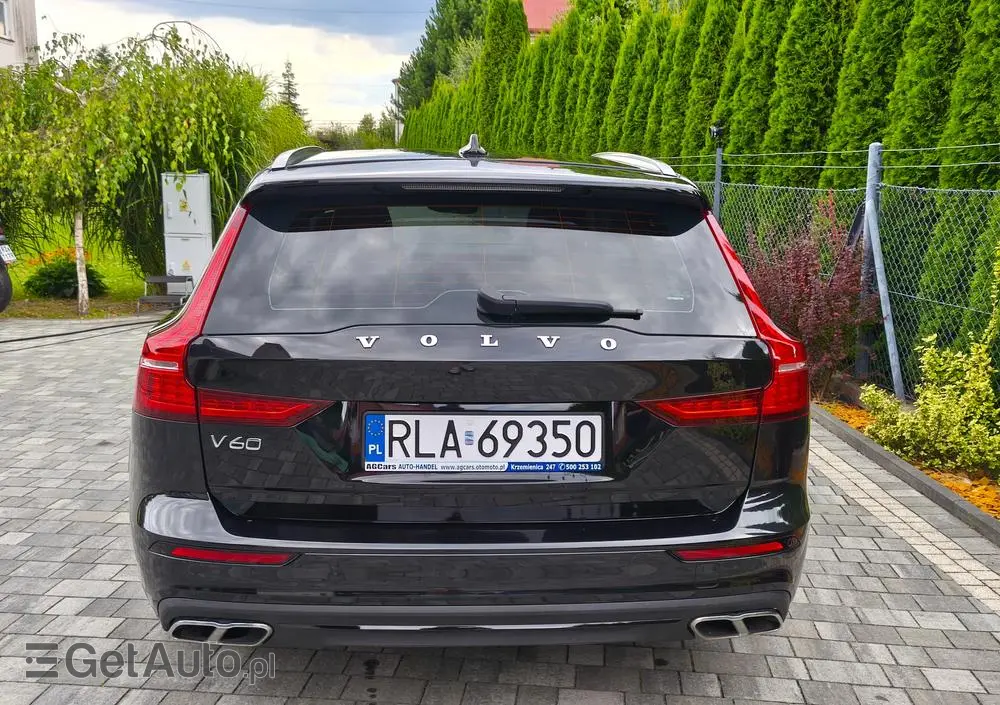 VOLVO V60 D3 Drive-E R-Design Momentum