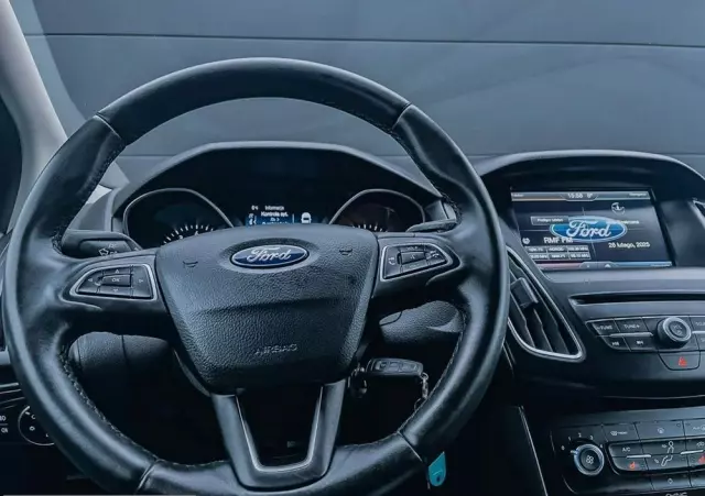 FORD Focus 1.0 EcoBoost Trend