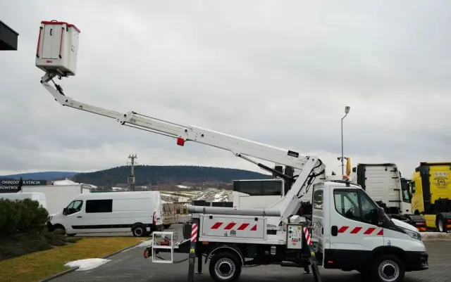 IVECO 35-140 / ZWYŻKA / PODNOŚNIK KOSZOWY FRANCE ELEVATEUR 141 TLE / 4 PODPORY / MANUAL / 2020  R 