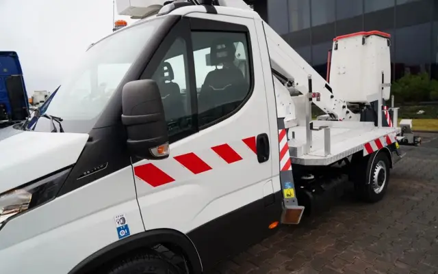 IVECO 35-140 / ZWYŻKA / PODNOŚNIK KOSZOWY FRANCE ELEVATEUR 141 TLE / 4 PODPORY / MANUAL / 2020  R 