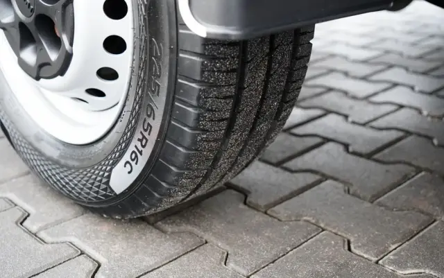 IVECO 35-140 / ZWYŻKA / PODNOŚNIK KOSZOWY FRANCE ELEVATEUR 141 TLE / 4 PODPORY / MANUAL / 2020  R 