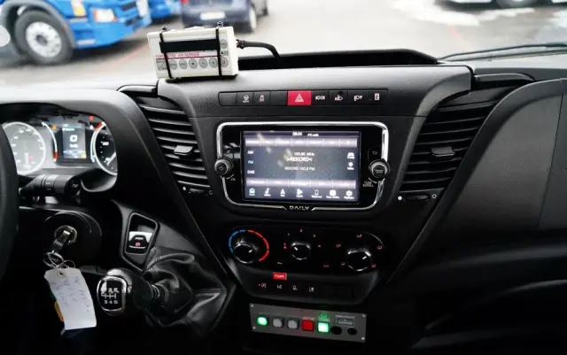 IVECO 35-140 / ZWYŻKA / PODNOŚNIK KOSZOWY FRANCE ELEVATEUR 141 TLE / 4 PODPORY / MANUAL / 2020  R 