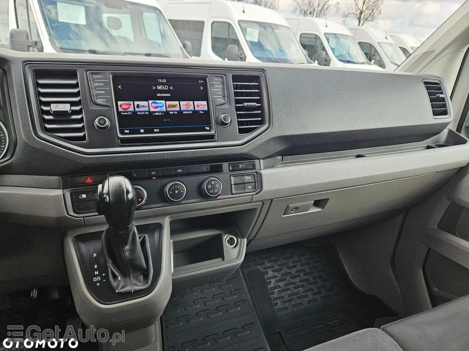 VOLKSWAGEN Crafter L