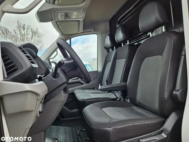 VOLKSWAGEN Crafter L