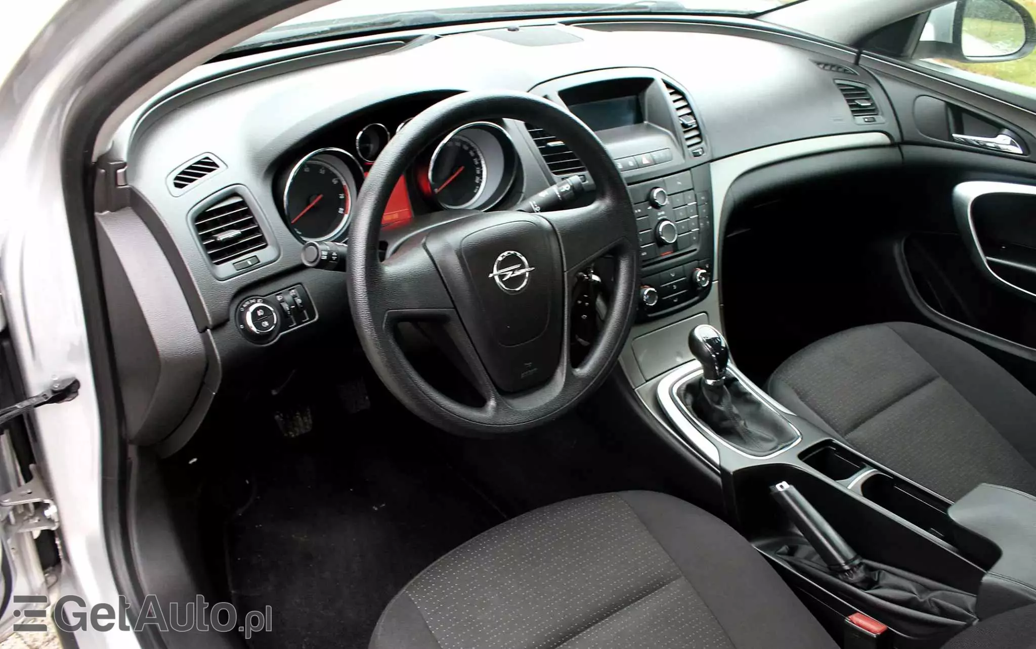 OPEL Insignia 1.6 Edition