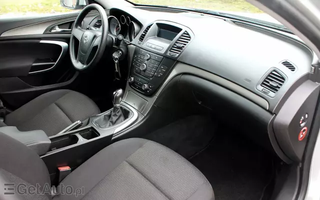 OPEL Insignia 1.6 Edition