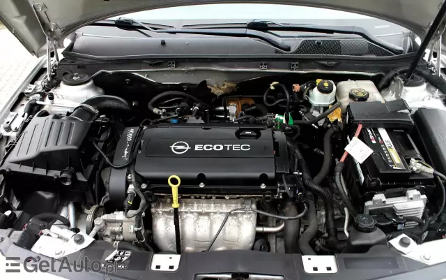 OPEL Insignia 1.6 Edition