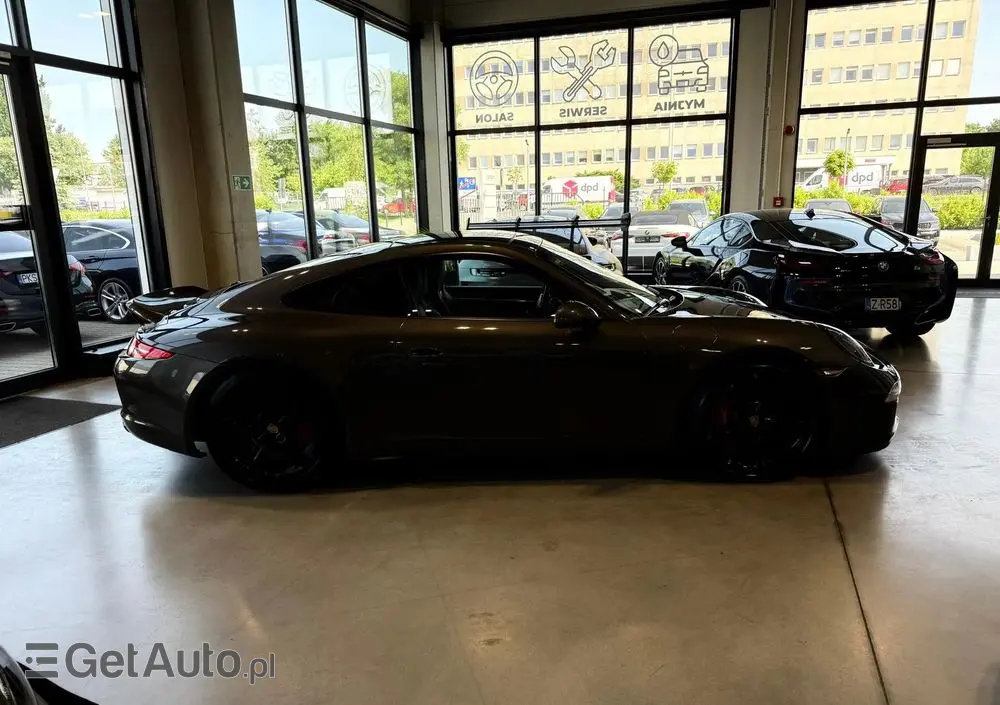 PORSCHE 911 Carrera 4S PDK
