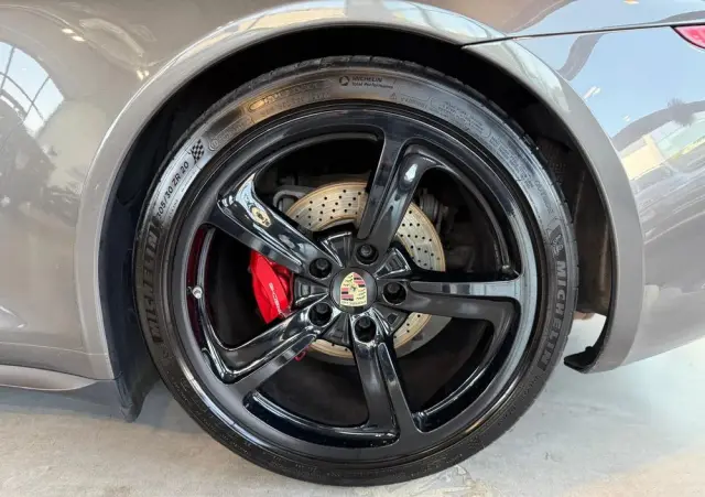 PORSCHE 911 Carrera 4S PDK