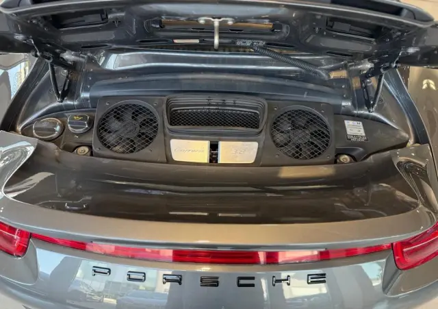 PORSCHE 911 Carrera 4S PDK