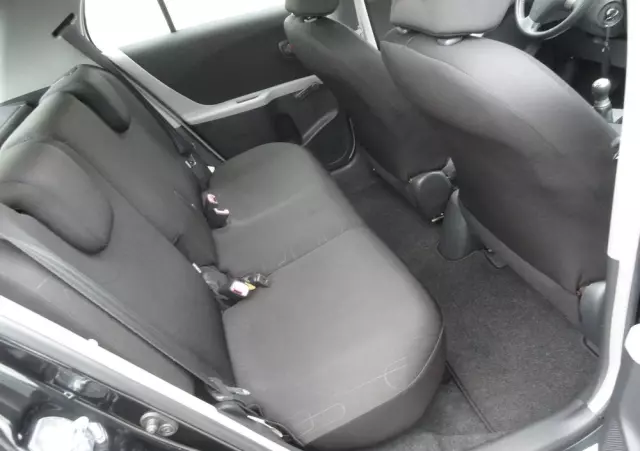 TOYOTA Yaris 1.0 Life