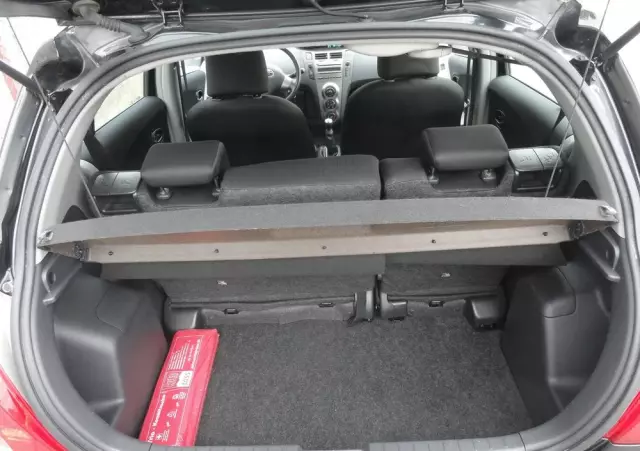 TOYOTA Yaris 1.0 Life