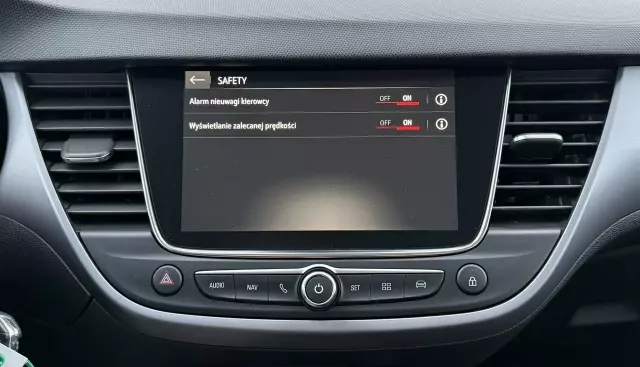 OPEL Crossland 1.5 CDTI Business