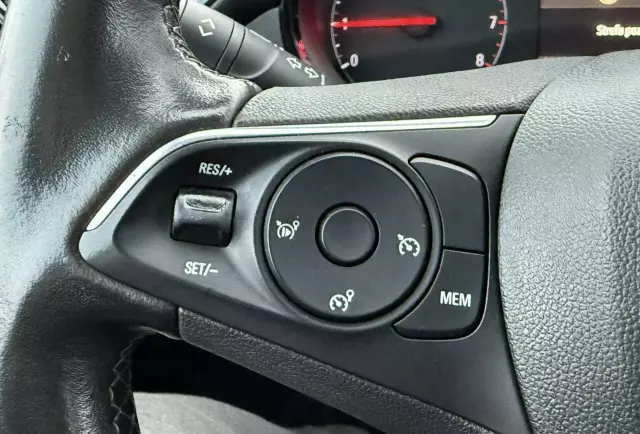 OPEL Crossland 1.5 CDTI Business