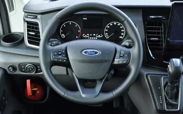 FORD TRANSIT DCIV MCA 2.0 New EcoBlue 170 KM A6 FWD Limited Brygadowy 6 osobowy 350 L3H2 Fabrycznie Nowy Dostępny od Ręki!!! 