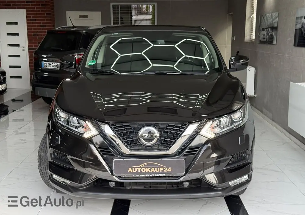 NISSAN Qashqai 1.3 DIG-T Acenta DCT