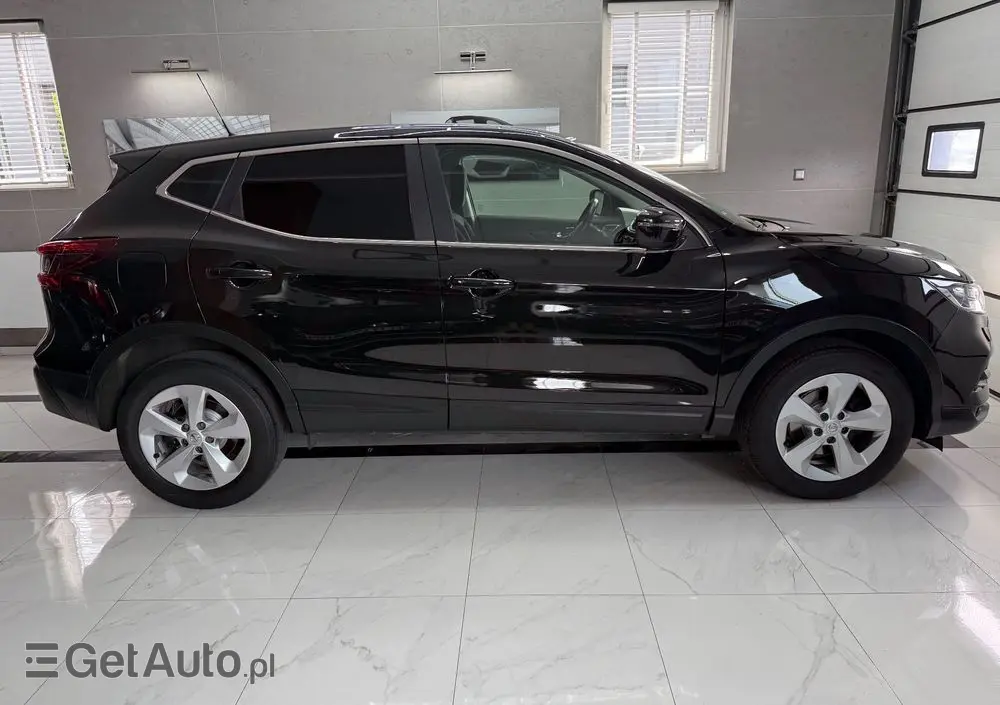 NISSAN Qashqai 1.3 DIG-T Acenta DCT