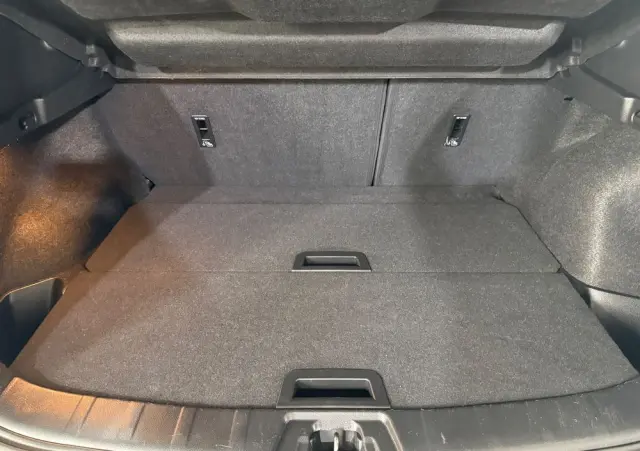 NISSAN Qashqai 1.3 DIG-T Acenta DCT