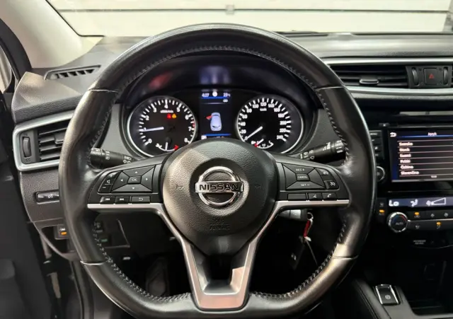 NISSAN Qashqai 1.3 DIG-T Acenta DCT