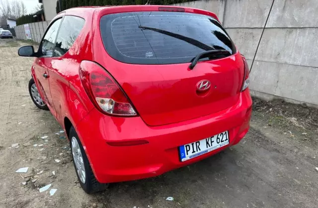 HYUNDAI I20 